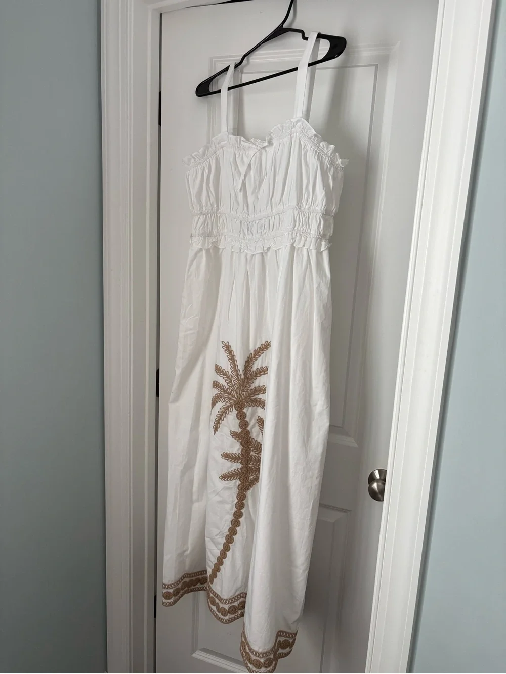 White Embroidered Maxi Dress - Women (with pockets) - Picture 2 of 8